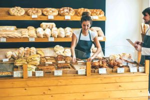 Peluang dan Tantangan Bisnis Toko Bakery